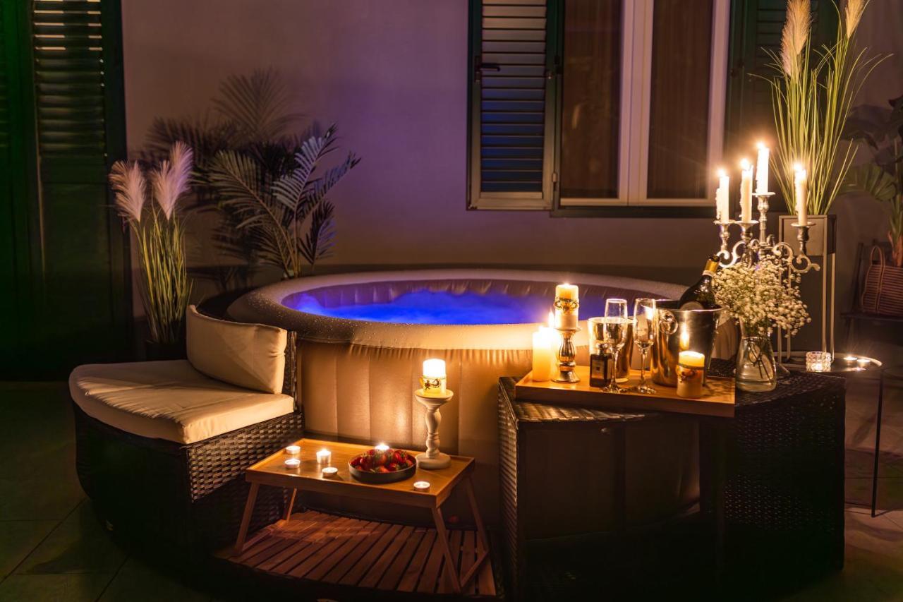 Oasis Luxury Apartment With Terrarce And Jacuzzi สปลิท ภายนอก รูปภาพ