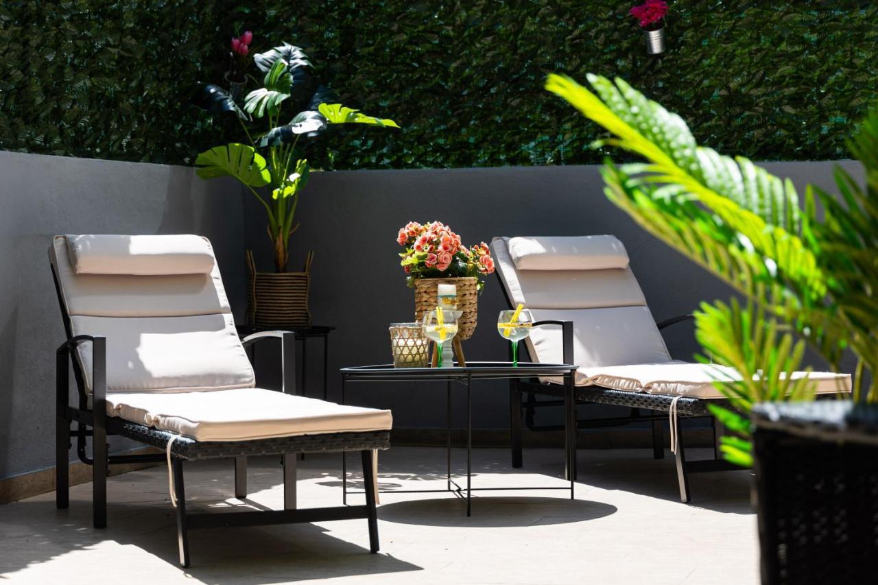 Oasis Luxury Apartment With Terrarce And Jacuzzi สปลิท ภายนอก รูปภาพ