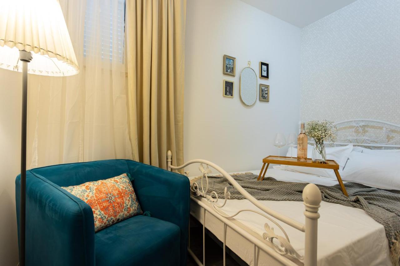 Oasis Luxury Apartment With Terrarce And Jacuzzi สปลิท ภายนอก รูปภาพ