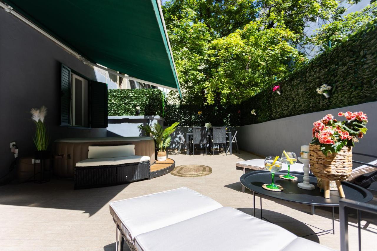 Oasis Luxury Apartment With Terrarce And Jacuzzi สปลิท ภายนอก รูปภาพ