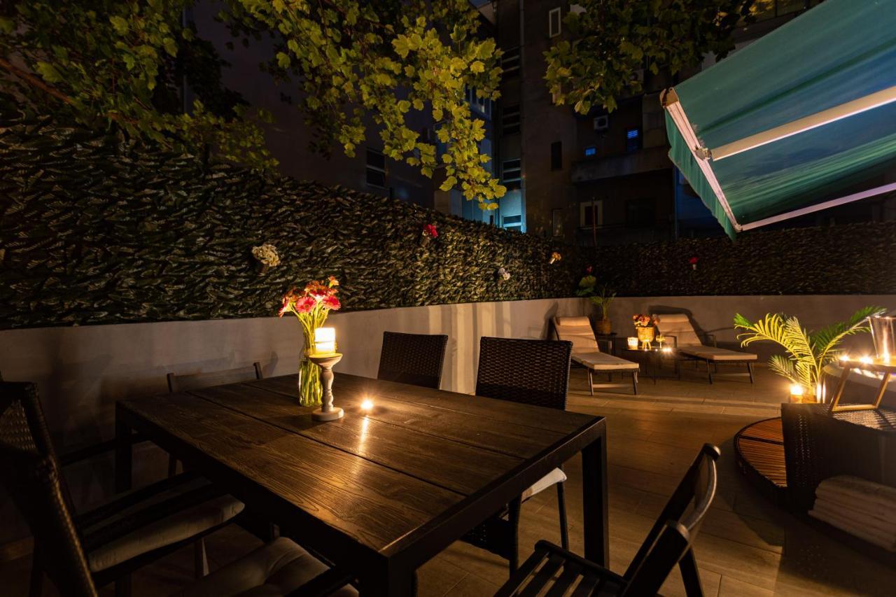 Oasis Luxury Apartment With Terrarce And Jacuzzi สปลิท ภายนอก รูปภาพ